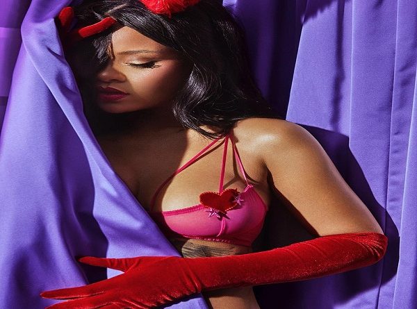 Rihanna ra mắt bộ sưu tập nội y dành cho ngày valentine