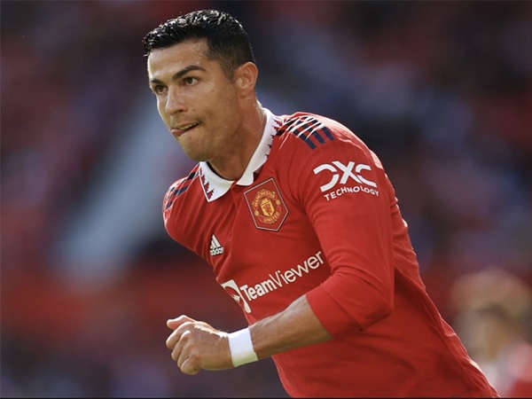 Tin bóng đá sáng 12/8: Ronaldo hết cơ hội trở lại Real