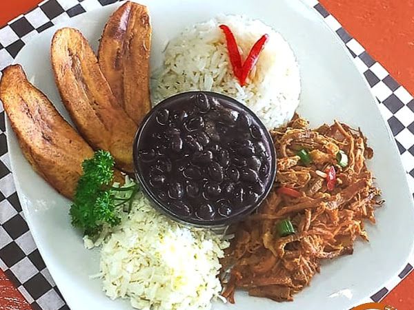 Tổng hợp các món ăn truyền thống nổi tiếng của ẩm thực Venezuela