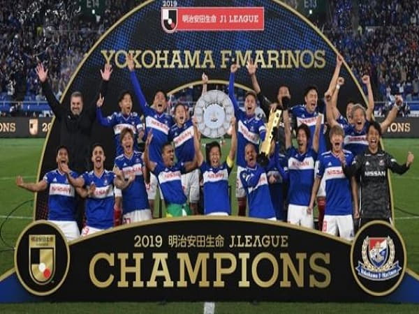 Yokohama F. Marinos – Đội bóng giàu truyền thống