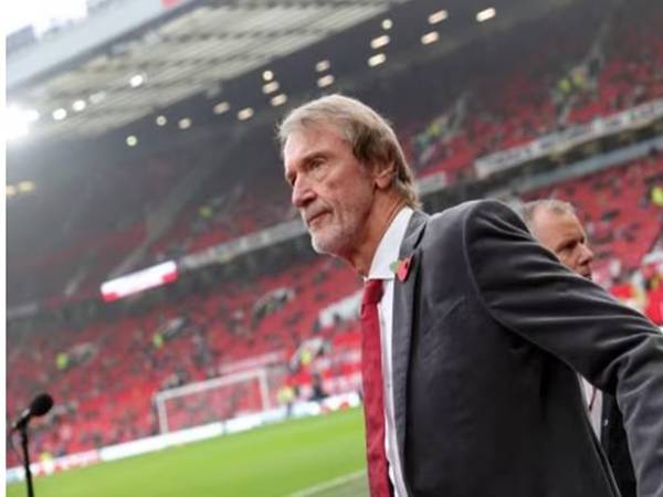 Tin CLB MU: MU có thể bị cấm dự Champions League