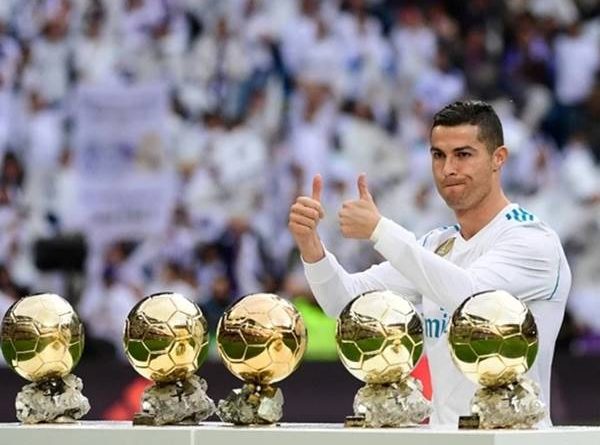Ronaldo có bao nhiêu quả bóng vàng?